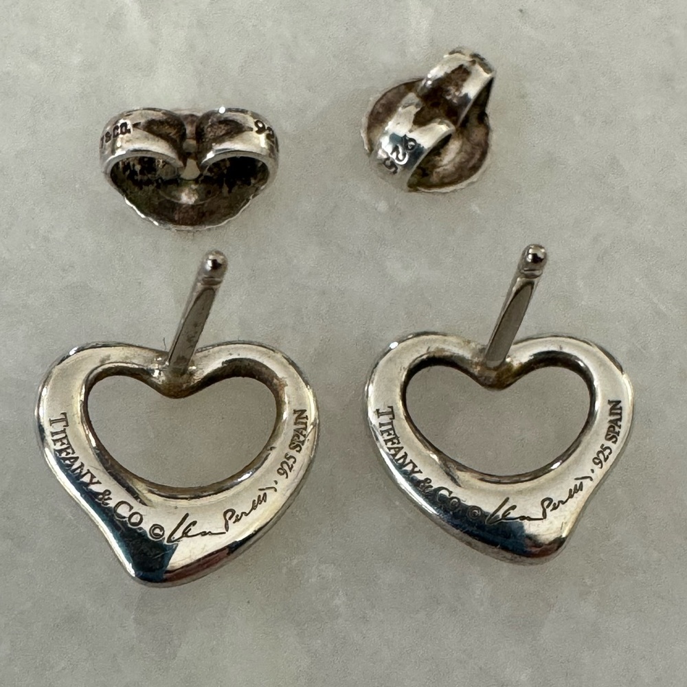 Tiffany & Co. Elsa Peretti® Open Heart Stud Earrings in Silver, 11 mm - Picture 5 of 9